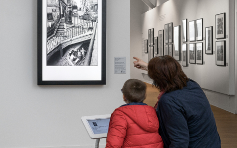 Artify - Tableau d'art connecté - Exposition Willy Ronis par Willy Ronis au Pavillon Carré de Baudouin